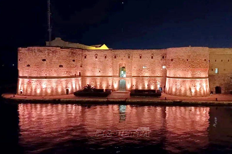 Éclairage architectural - Château Aragonais, Taranto